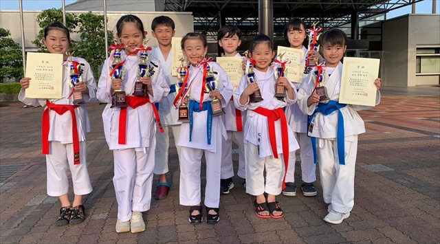 岐阜県少年少女空手道選手権大会02
